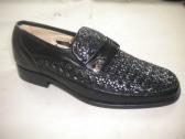 Shoes manufactured in woven.    WIDTH-10