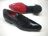 Shoes made ​​especially for jackets or suits of ceremonies