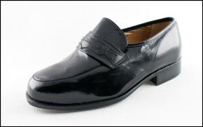 Zapatos de Ancho-14 con o sin plantilla para pies delicados.