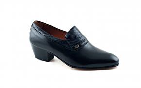Model-946, , manufactured in black goat leather and black coconut